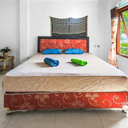 Palulu Garden Homestay 라부안 바조 외부 사진