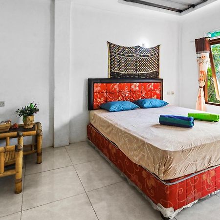 Palulu Garden Homestay 라부안 바조 외부 사진