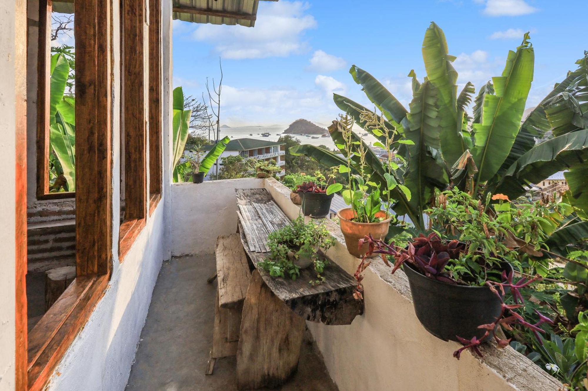 Palulu Garden Homestay 라부안 바조 외부 사진